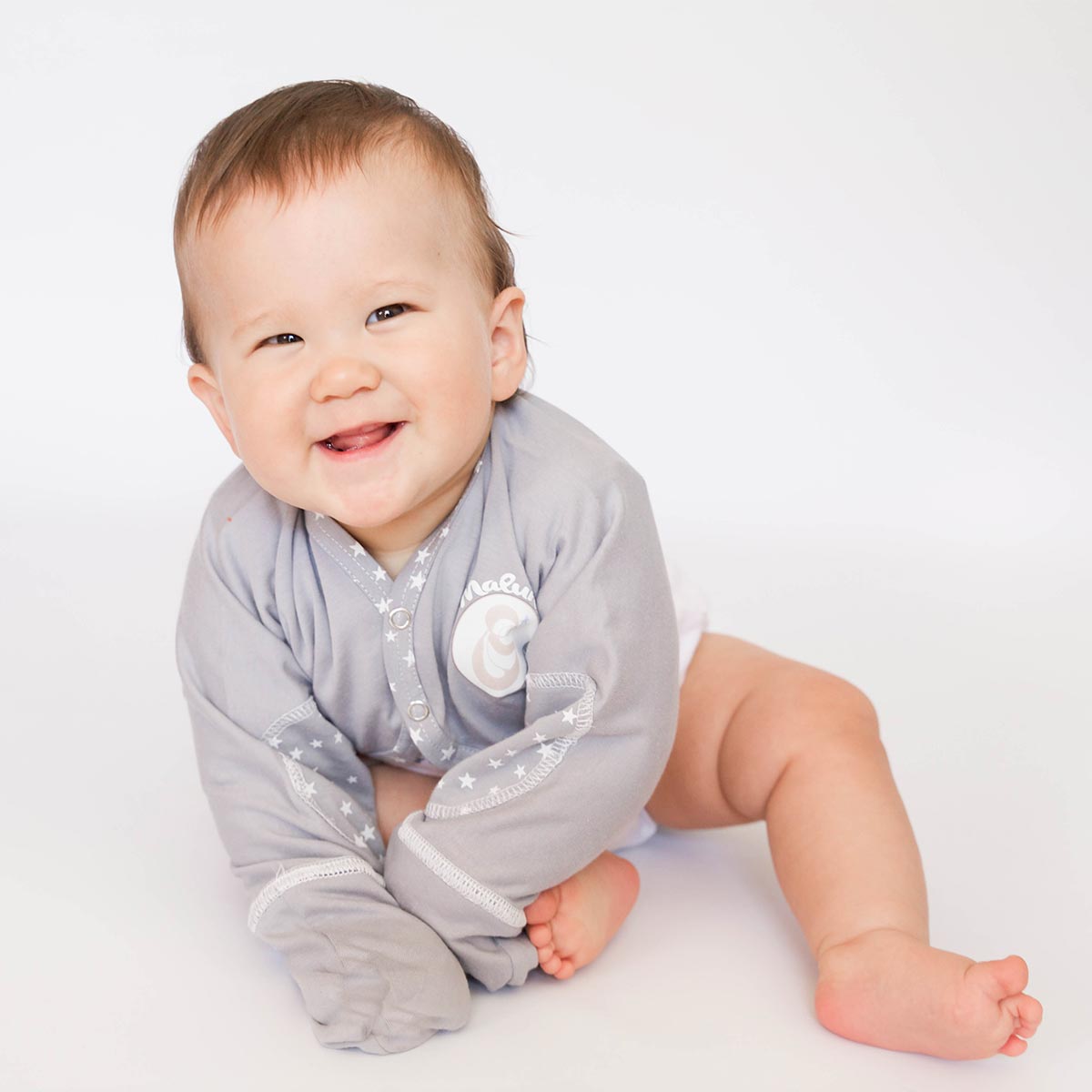 Petites moufles bébé en pur coton blanc uni anti-grattage